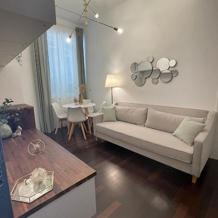 Bilocale Di Prestigio: Milano Centro Apartman Kültér fotó