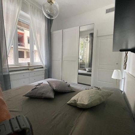 Bilocale Di Prestigio: Milano Centro Apartman Kültér fotó