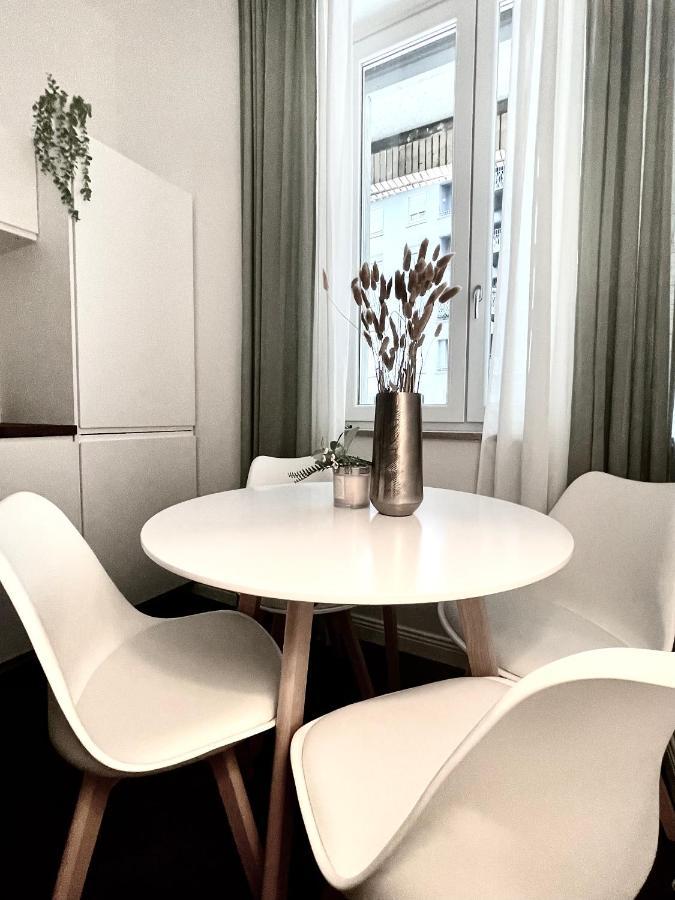 Bilocale Di Prestigio: Milano Centro Apartman Kültér fotó
